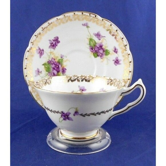 Collingwoods Purple Violets Wide Mouth Tea Cup & Saucer - Picture 2 of 7